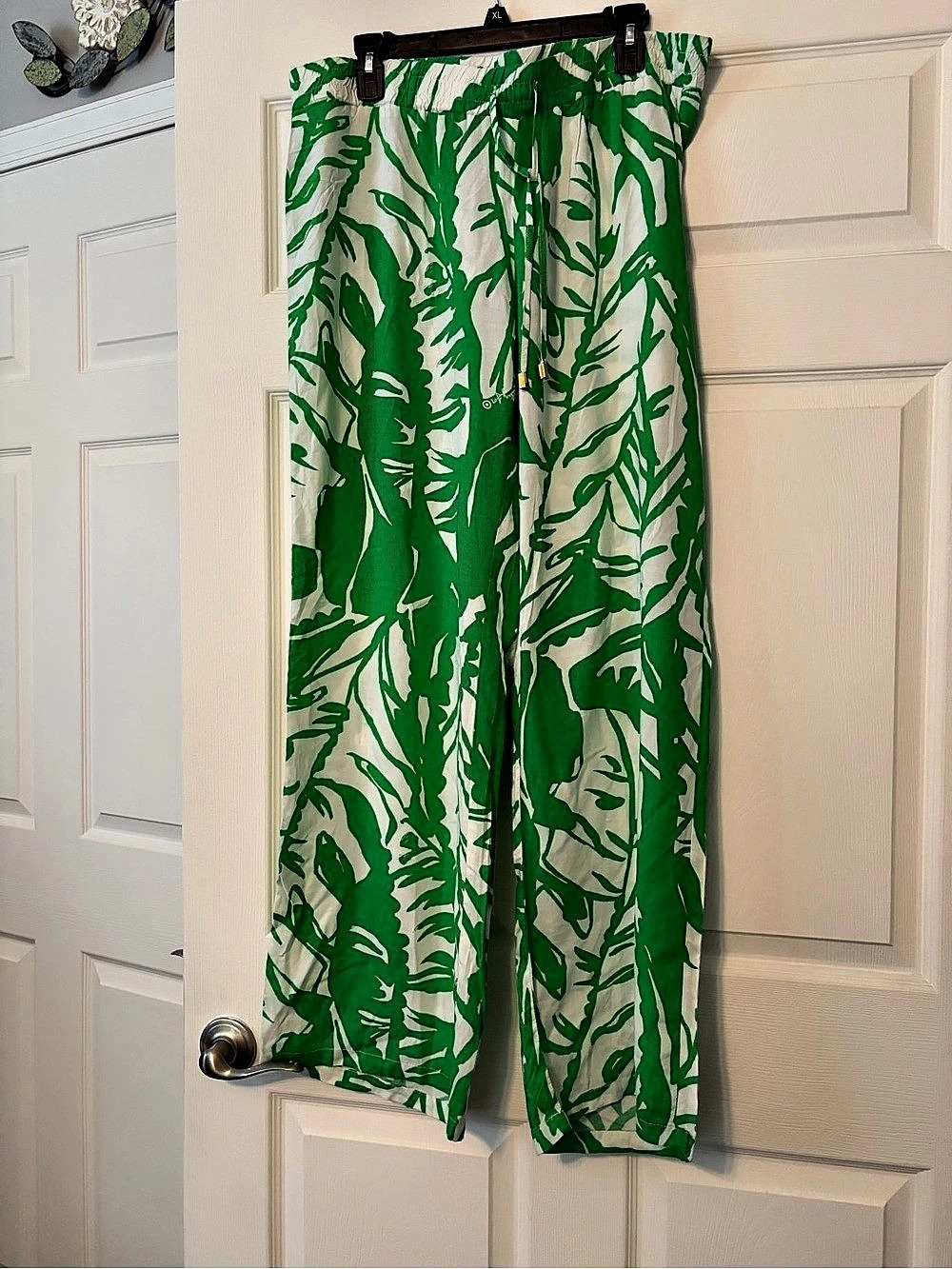 Lilly Pulitzer Wide Leg Floral Pants in Green & White Size XL Like New